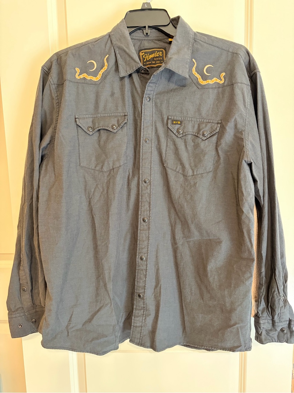 Howler Brothers Shirt XL